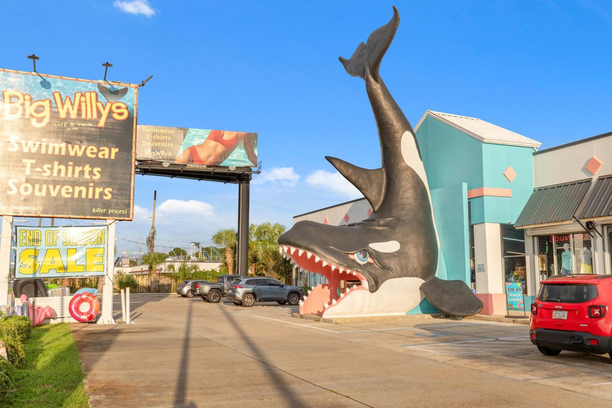 Holiday home Large Balcony! Gulf Front Master Suite! Many Amenities On-site!
